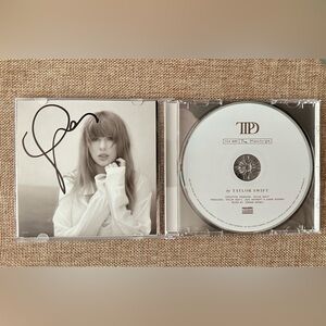 Signed ‘The Tortured Poets Department’ CD